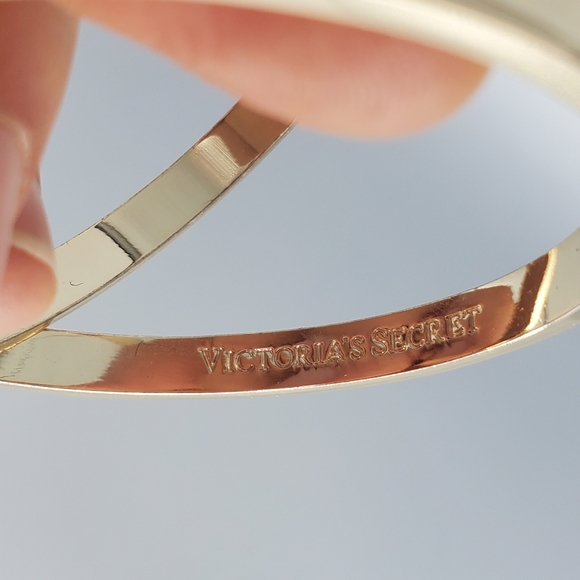 Victoria Secret Goldtone Gold Spike Bangle Bracelets - Picture 5 of 6